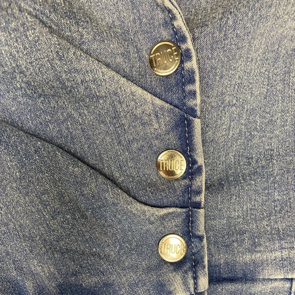 Truce Kids' Long Sleeve Snap Front Denim Dress 14 New With Imperfection - Picture 2 of 6